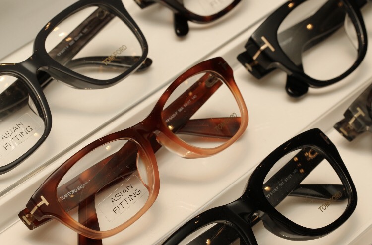 TOM FORD取り扱い開始しました。 | メガネハウス｜眼鏡(めがね、メガネ)、コンタクトレンズ、サングラス、補聴器を販売する眼鏡店